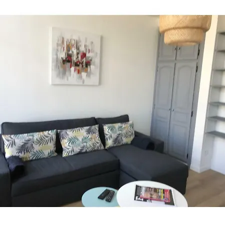 아파트 Duplex Talleyrand *